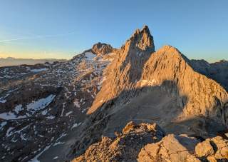 Blick von der westlichen Törlspitze zur Partenkirchener Dreitorspitze